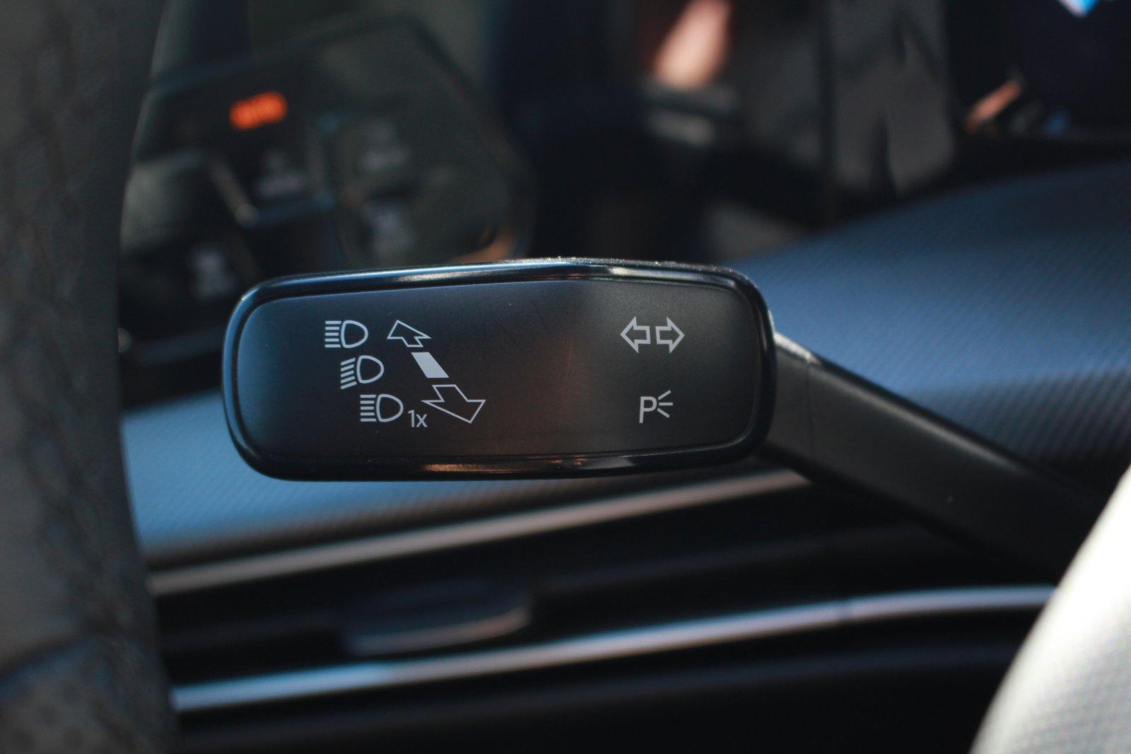 Volkswagen Golf Variant 1.5 eTSI DSG R-LINE +KAMERA+ACC, миниатюра 14