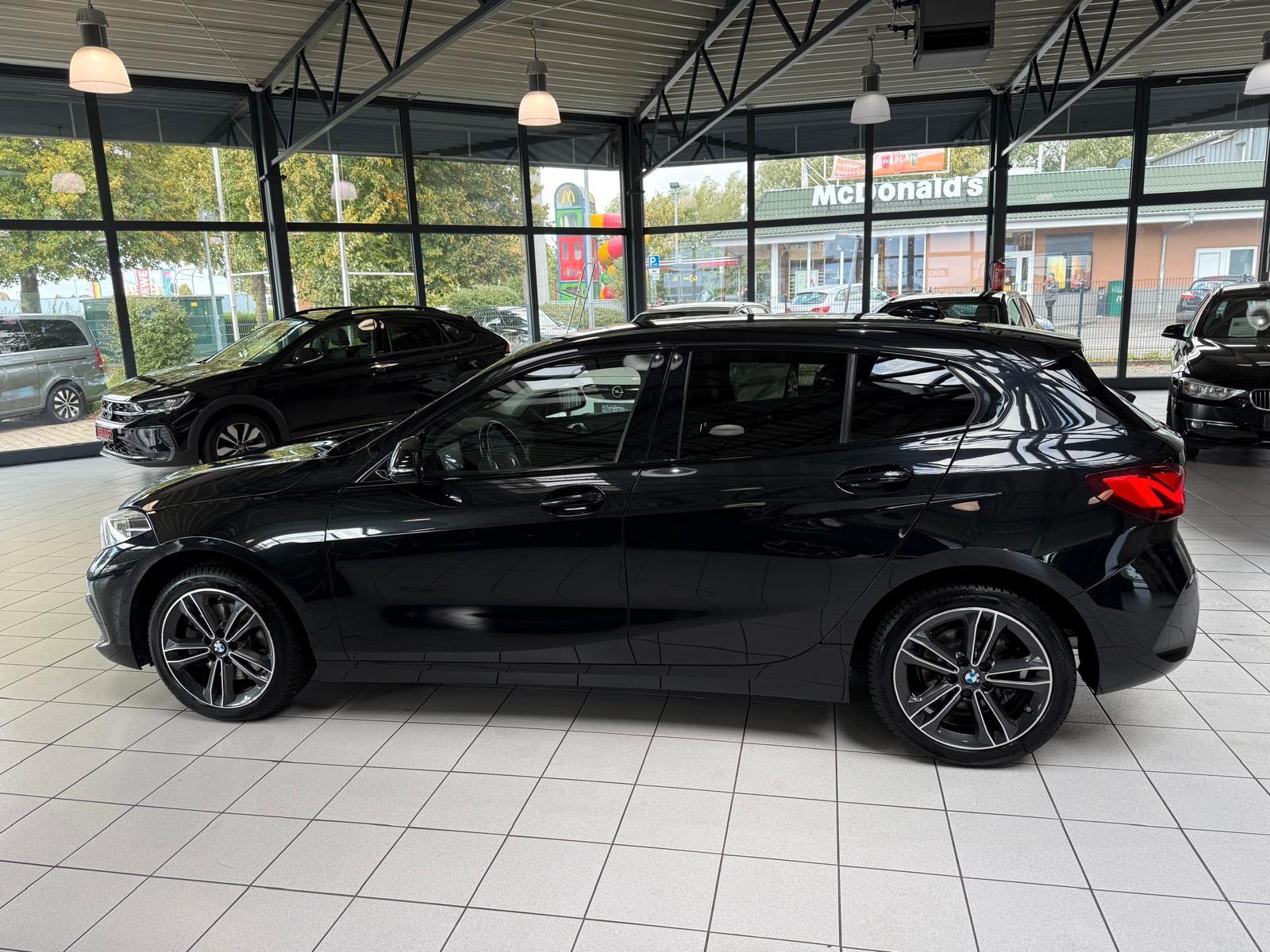 BMW 116 i Sport Line /LED / Live Cockpit /, миниатюра 5