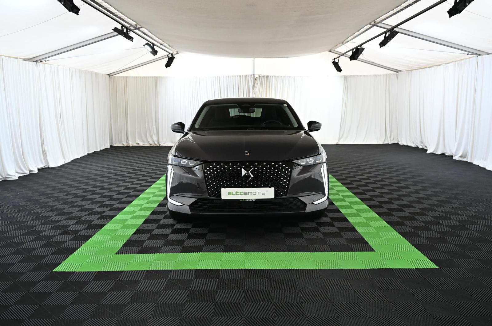 DS Automobiles DS4 1.6 E-Tense 225 Etolie Alcantara UVP 53.000 