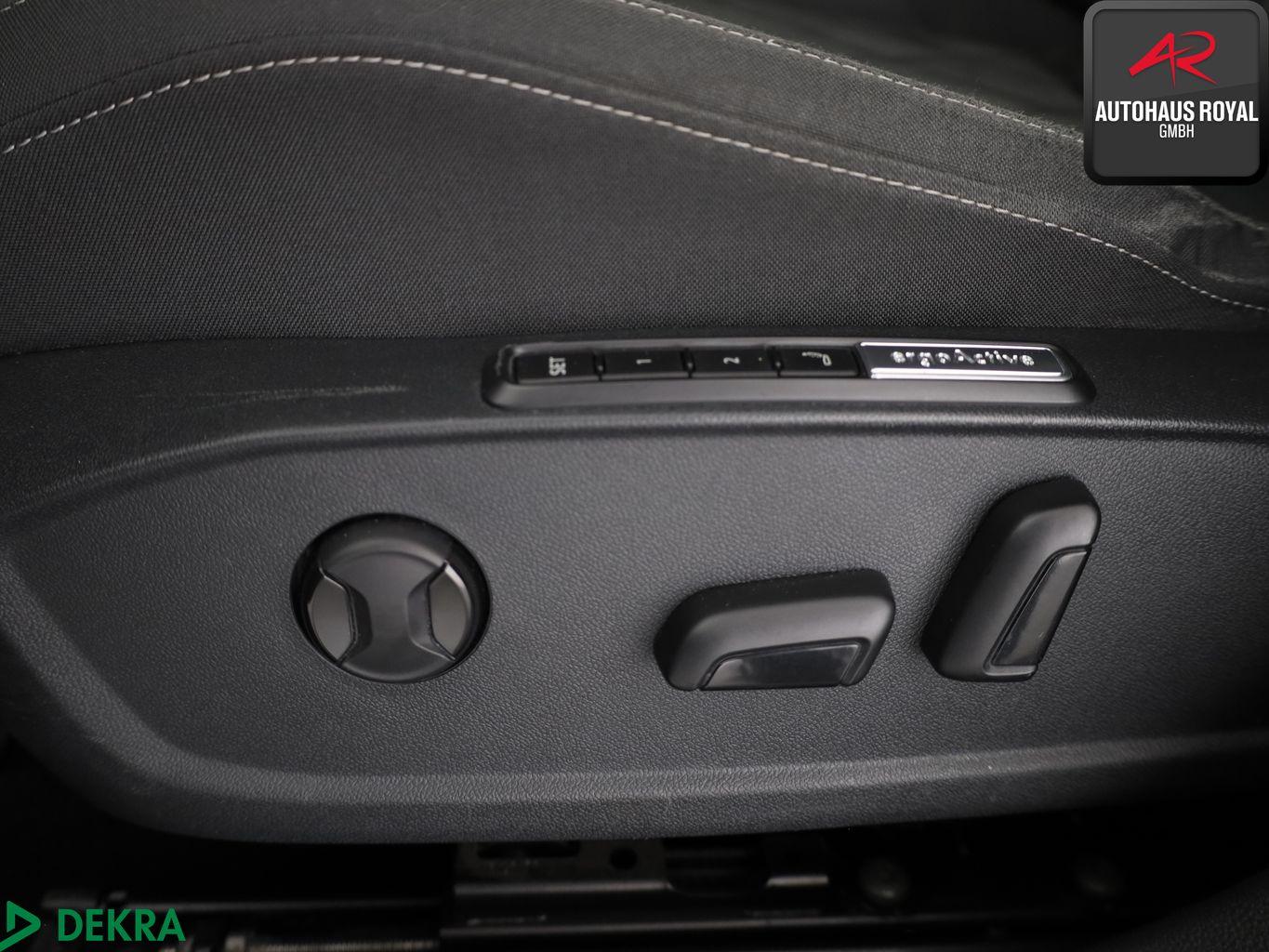 Volkswagen Golf VIII Variant 2.0 TDI STYLE KAMERA,MASSAGE, миниатюра 23