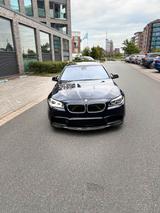 BMW 550i xDrive - BMW 550: 550i Xdrive