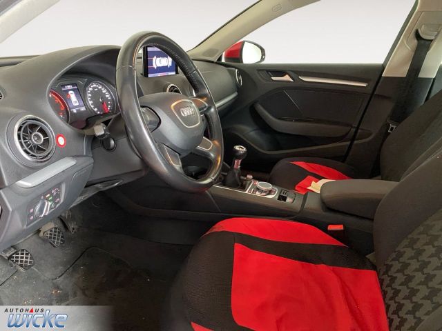 A3 Sportback 1.4 TSI attraction NAVI KLIMA PDC L