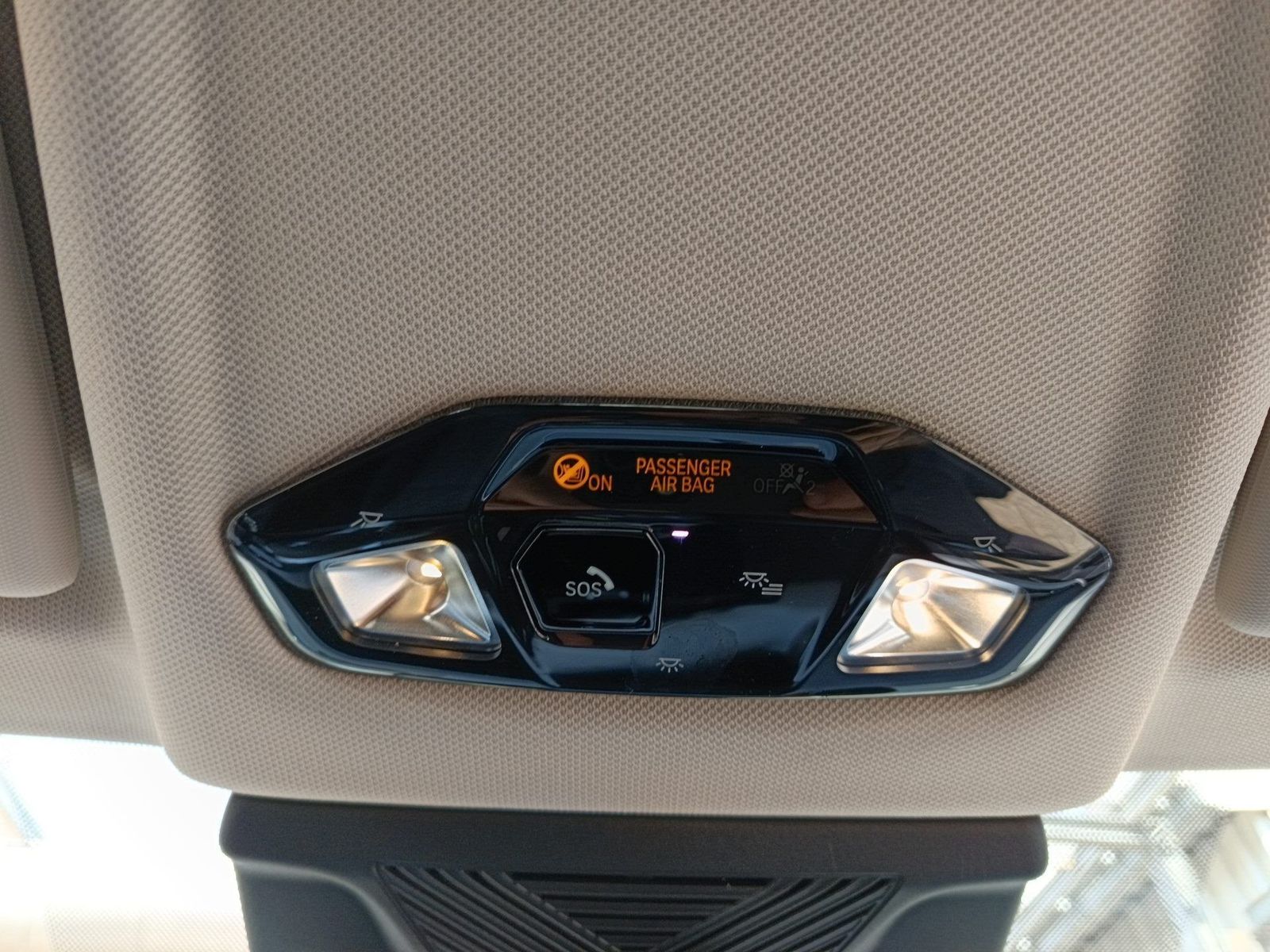 BMW iX2 - Bild 26