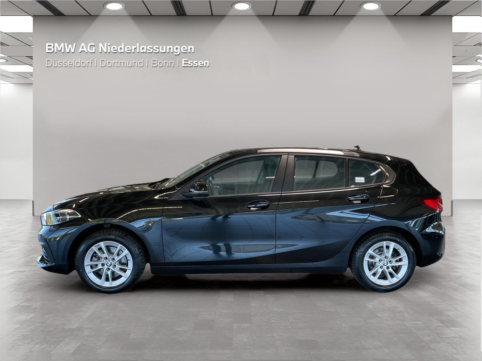 BMW 118i LiveCockpitProf PDC HiFi LED Sitzheizung