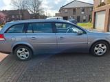Opel Vectra Caravan 2.2 DIRECT Edition Automatik ... - Opel Vectra: D