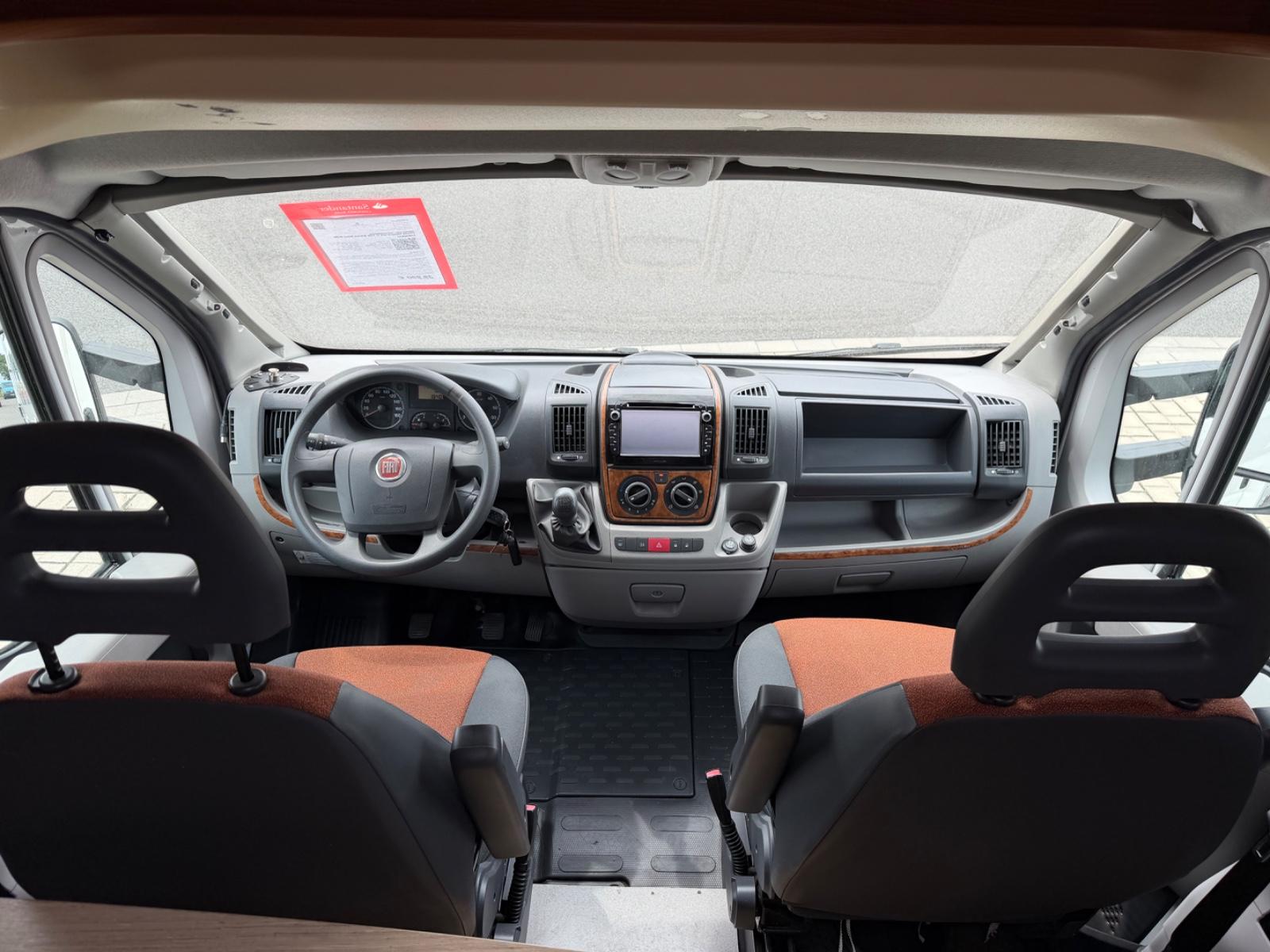Pilote Reference P 730 Klima Navi Markise AHK 33000km