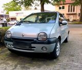 Renault Twingo 1,2 Automatik/ Lederausstat... - Renault Twingo aus 2002 mit Benzin-Antrieb: Kleinwagen, 1.2