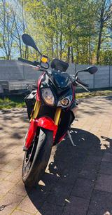 BMW S1000R - Akrapovic, Sport- und Dynamikpaket - Motorräder in Erfurt