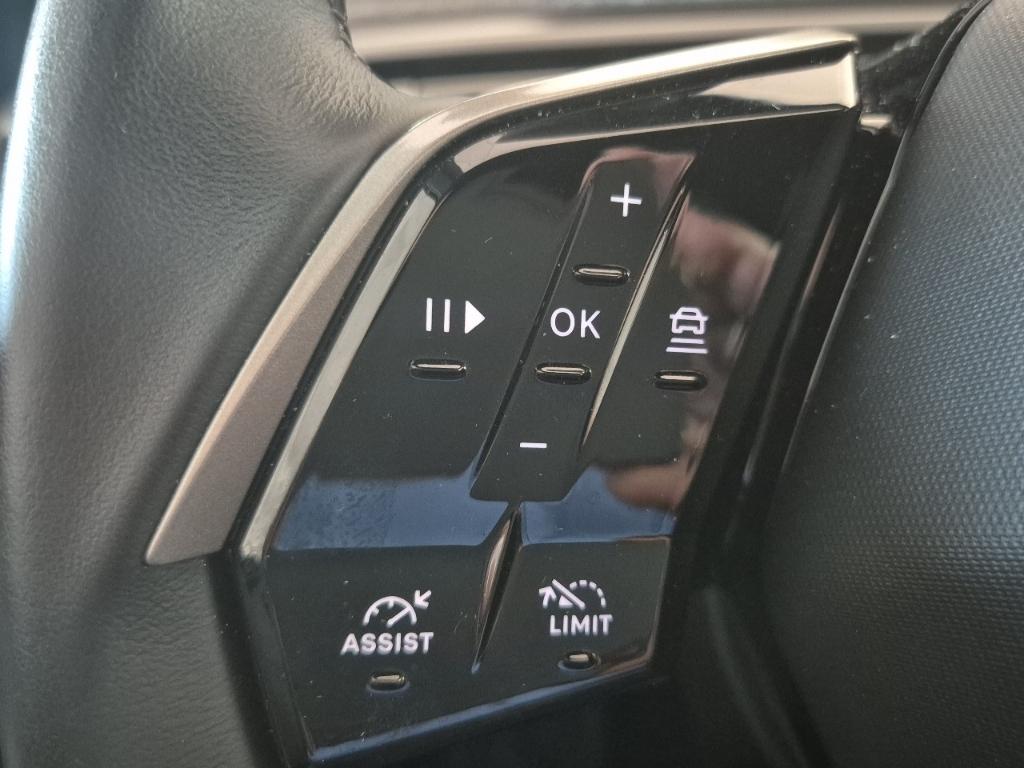 Peugeot 3008 Hybrid Allure AT Shz Navi Kamera 360, миниатюра 20