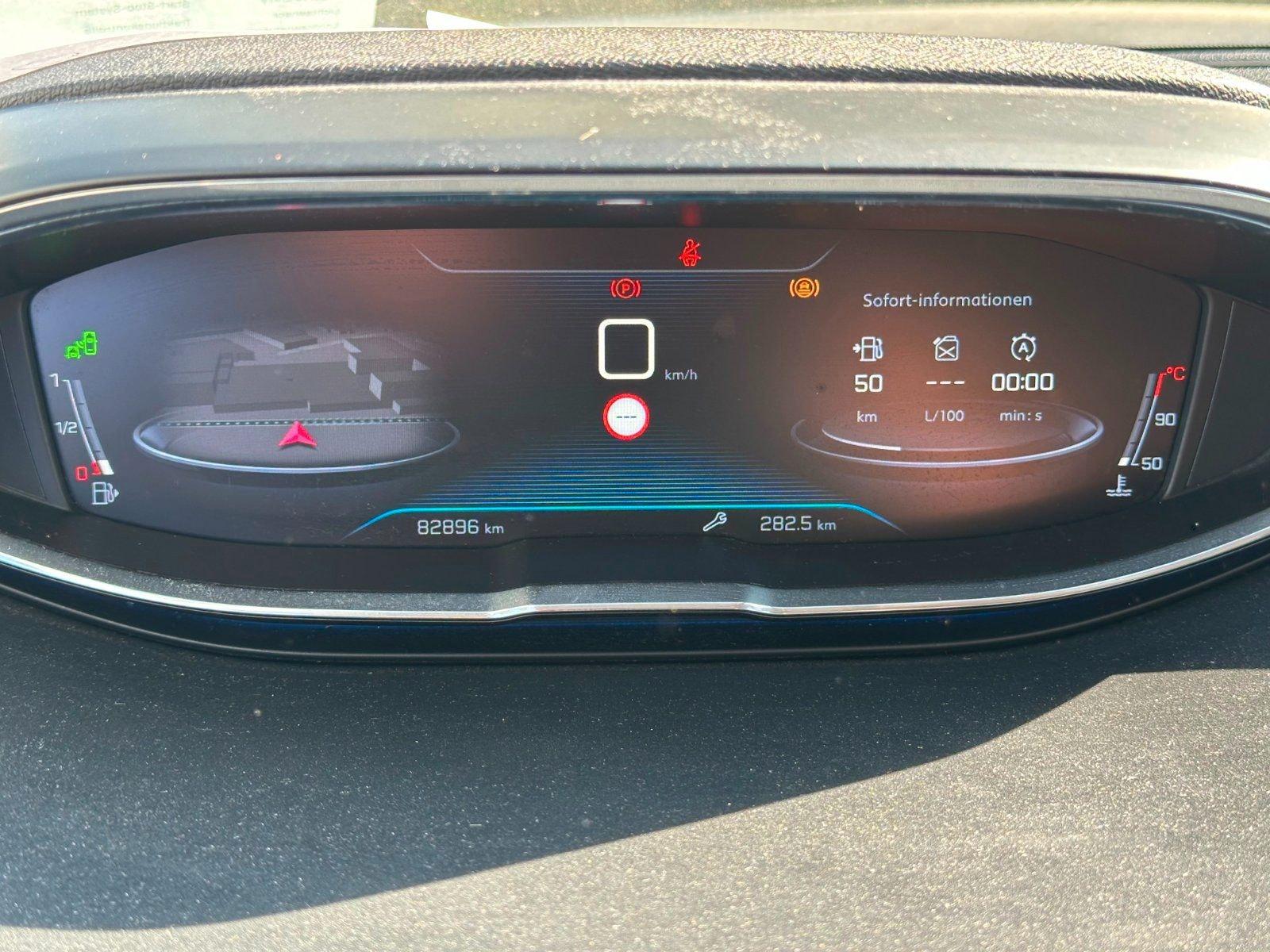Peugeot 3008 Allure NAVI. KAMERA. PDC. KEYLESS