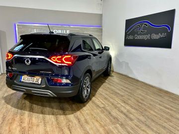 Fahrzeugabbildung Ssangyong Korando **SONDERMODELL RUBY**ASSISTENZSYSTEME**