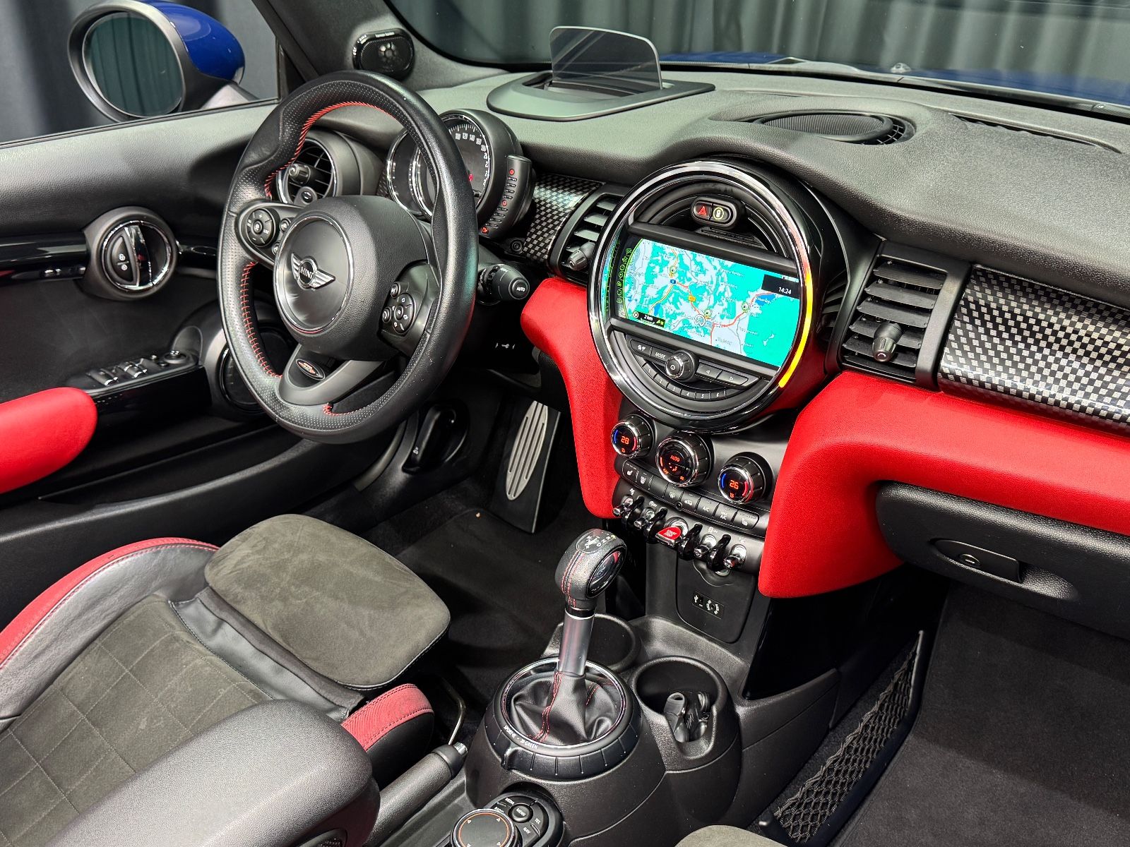 Fahrzeugabbildung MINI Cooper S Cabrio|JCW-PAKET|HARMAN/KARDON|VOLL