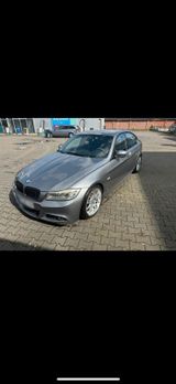 BMW E90 318i M Paket Spacegrau M Performance - BMW: 90s
