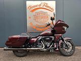 Harley-Davidson FLTRXSE Road Glide CVO mit Kesstech Auspuff - Harley-Davidson CVO Road Glide (FLTRXSE)