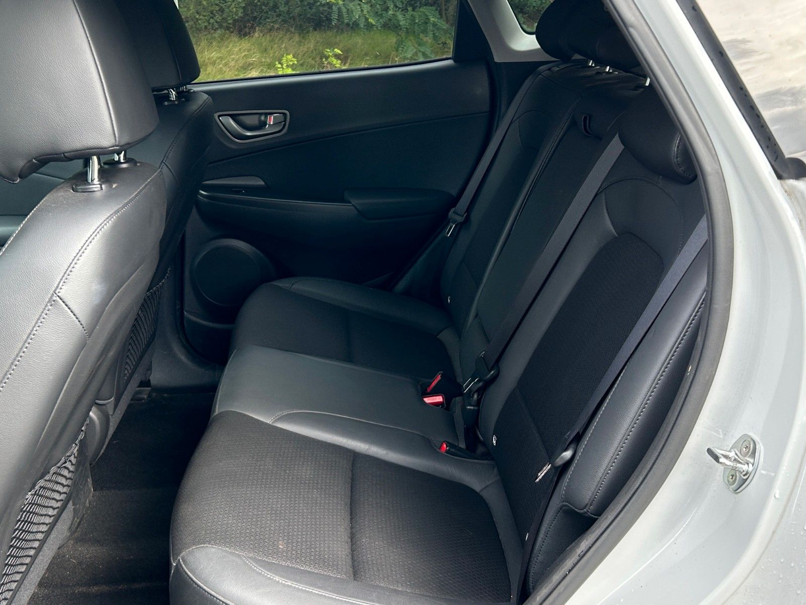 Fahrzeugabbildung Hyundai KONA EV Style 150 kW *RW449KM*SHZ*LED*RFKamera*