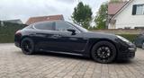 Porsche Panamera 4S  - Porsche Panamera mit Anhängerkupplung