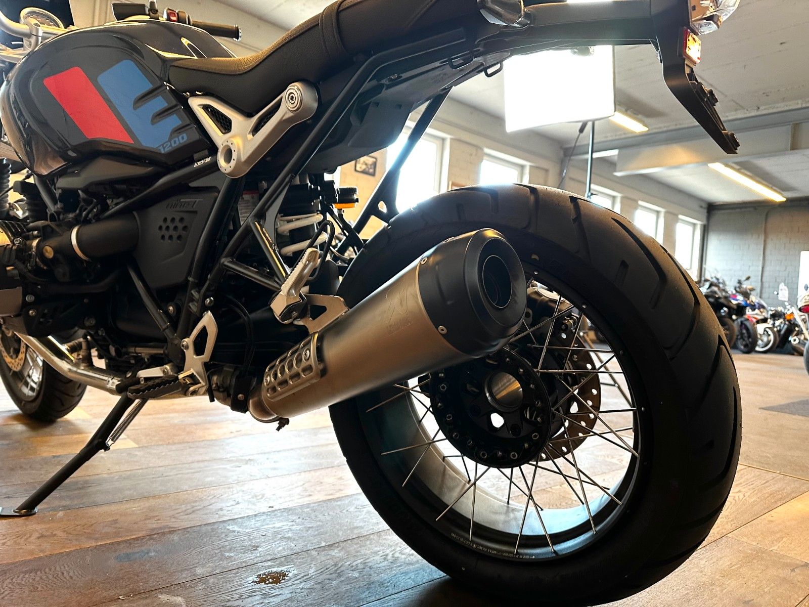 Fahrzeugabbildung BMW RnineT Urban GS - BMW Werksmaschine, wenig KM!