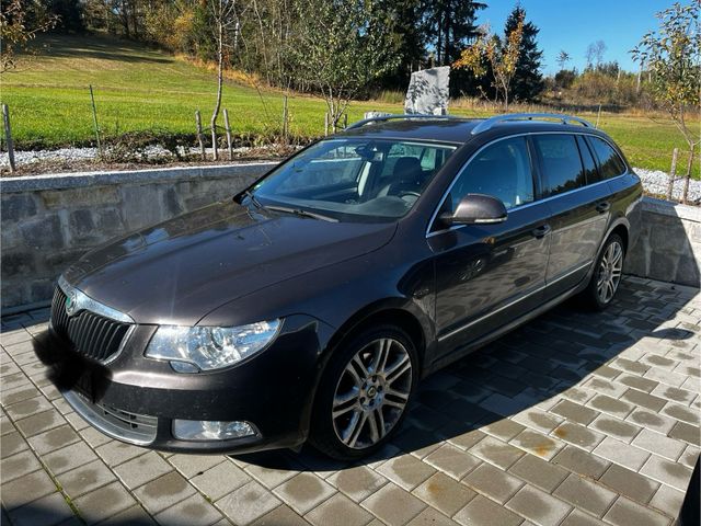 Skoda Superb TDI 4x4 ELEGANCE