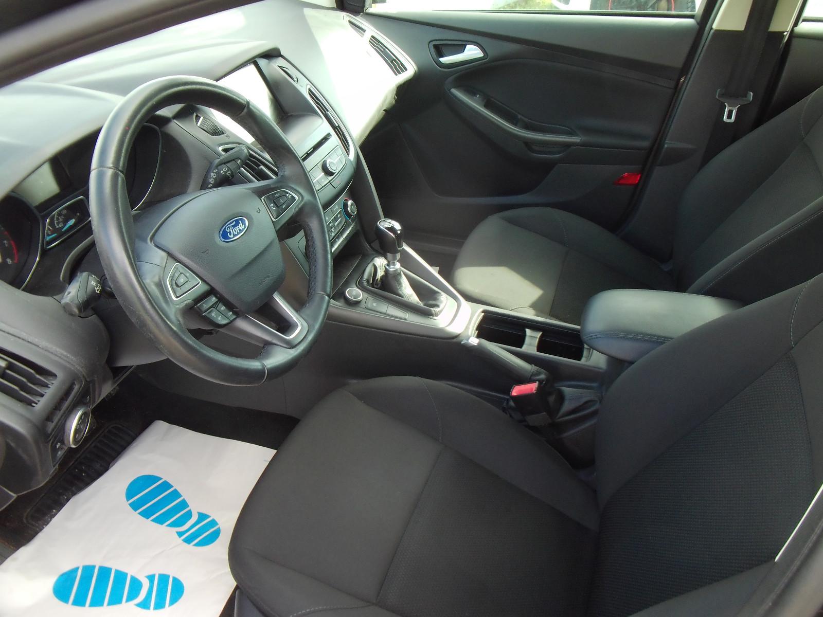 Ford Focus 2015 — фото 7