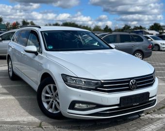Volkswagen Passat Variant - 1