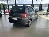 Opel Zafira XENON+TEMPOMAT+7 SITZE+EINPARKHILFE Zafir - Opel Zafira aus 2011