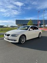 BMW 320i Cabrio - E93 - BMW 320: E93