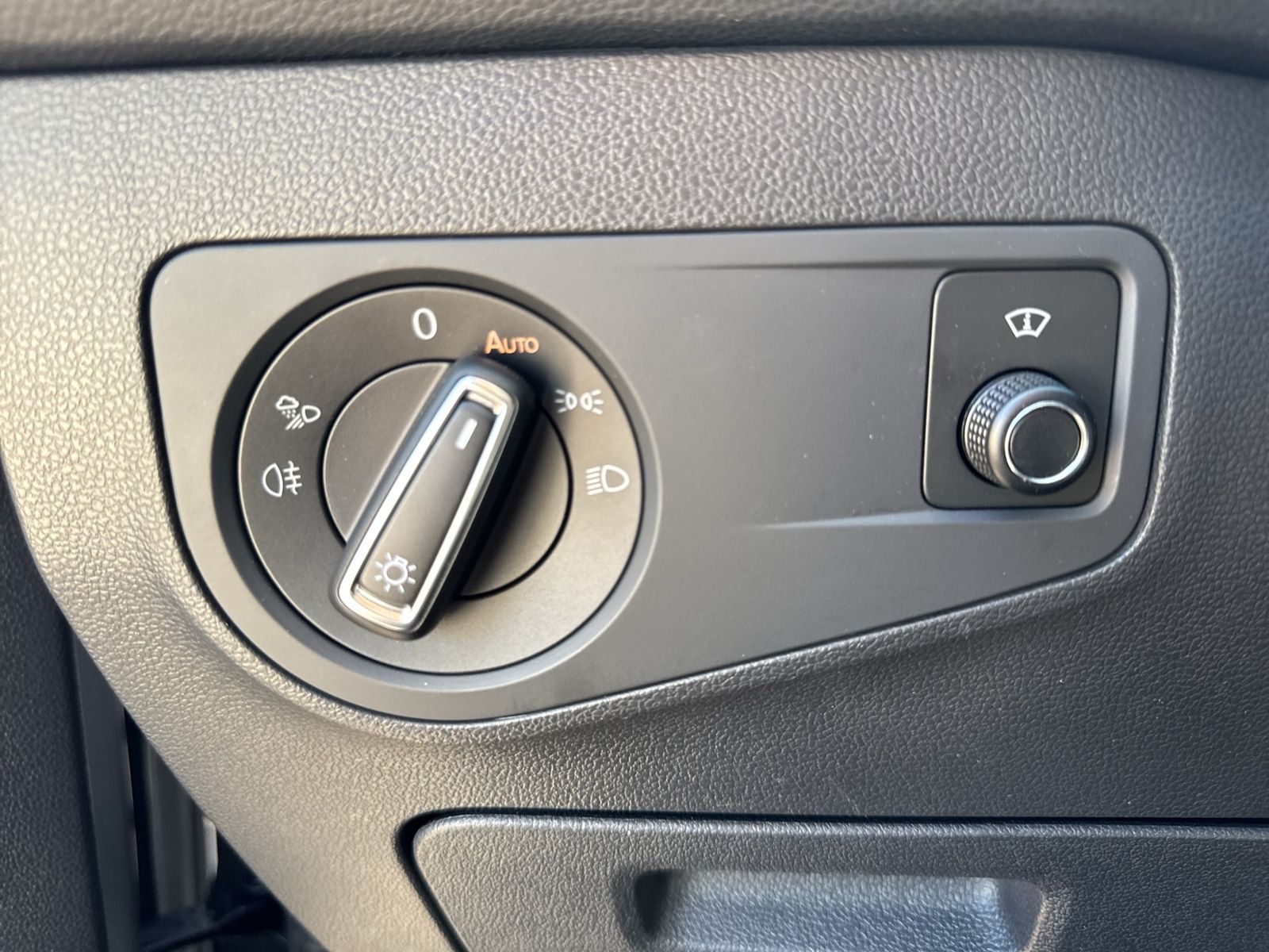 Tiguan Allspace 2.0 TDI Elegance 4Motion, AHK, N