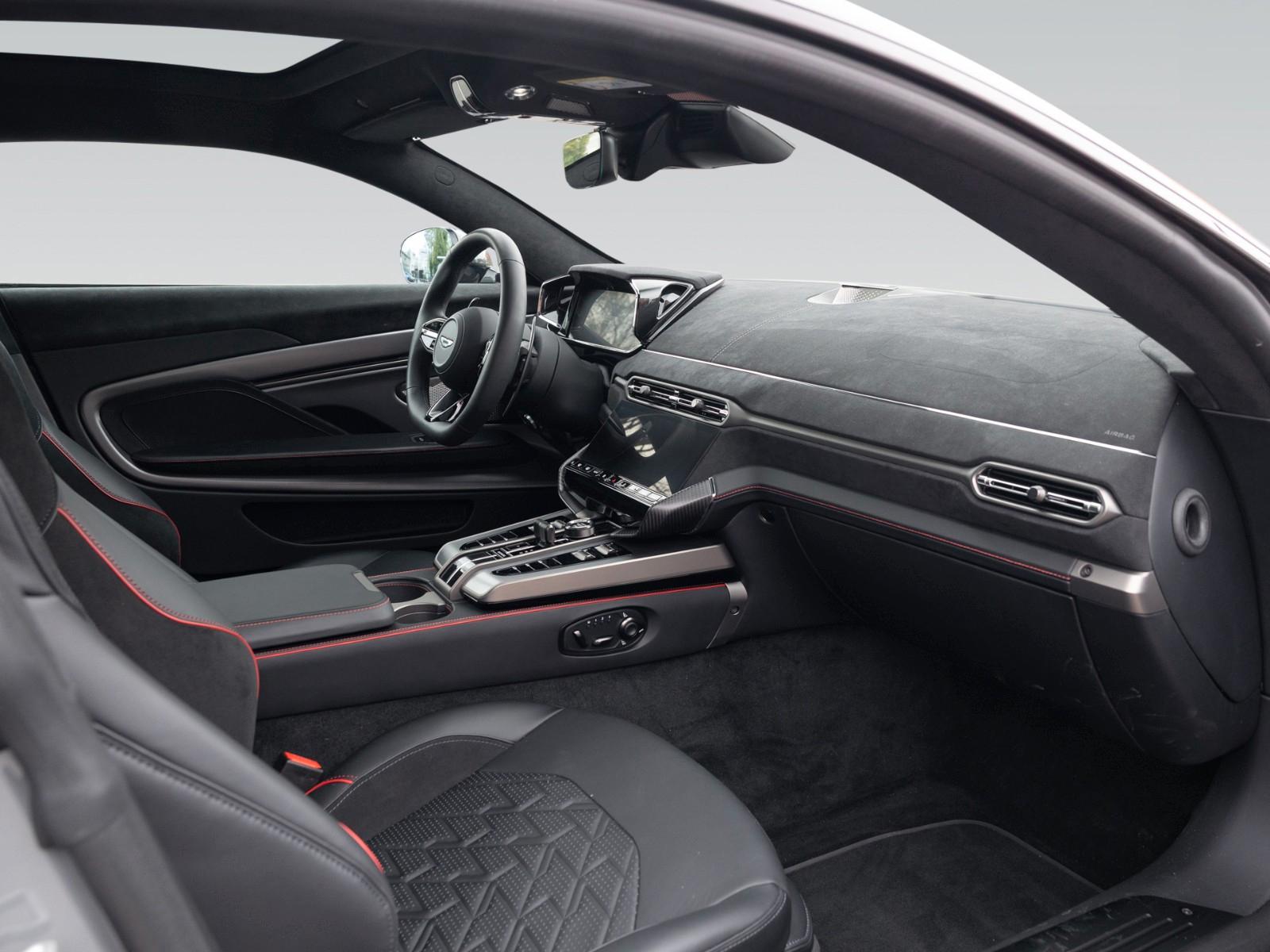Aston Martin Vanquish | Titan Auspuff | Black Pack