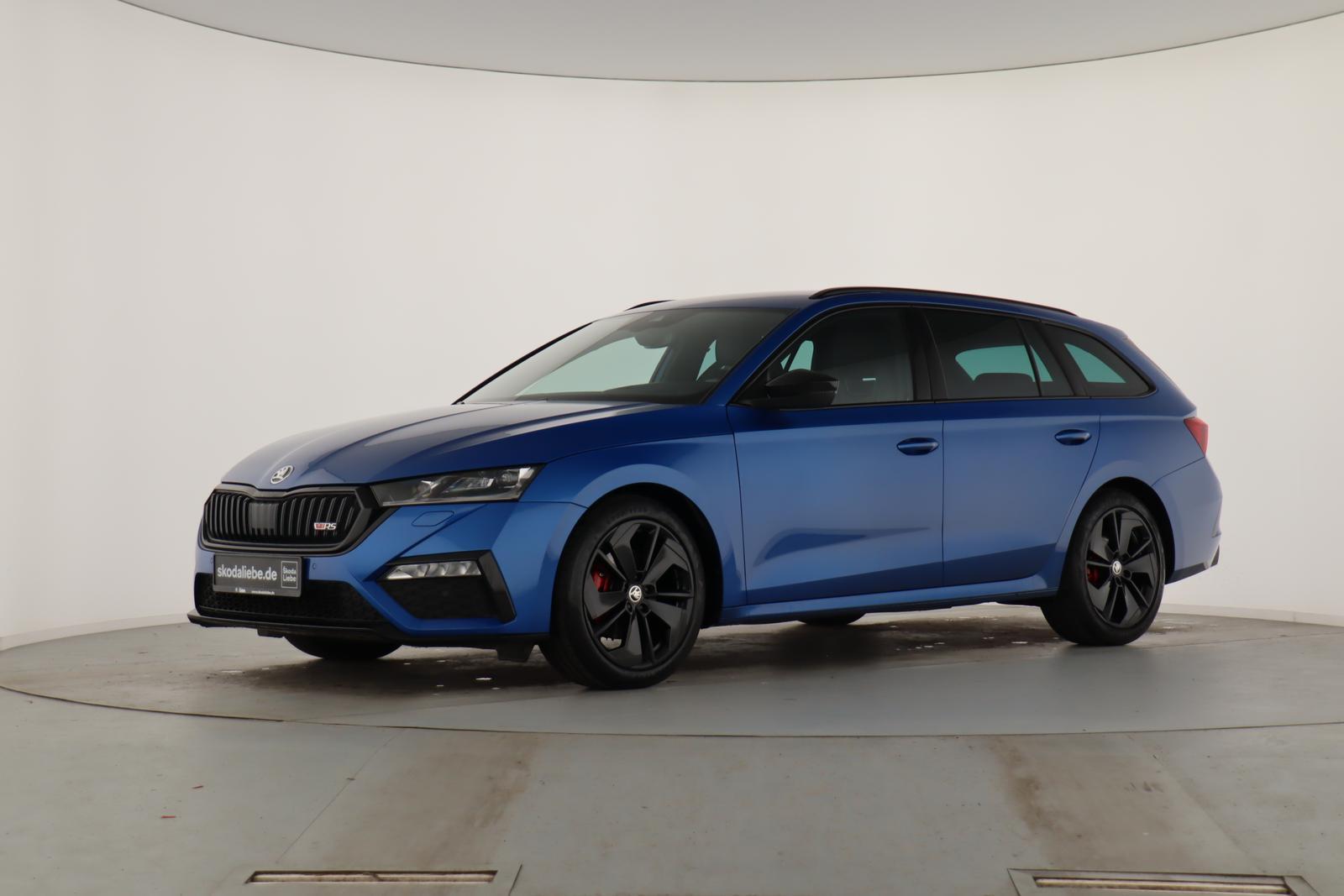 Skoda OCTAVIA COMBI RS 2.0TDI DSG HEAD-UP+DCC-FAHRWERK