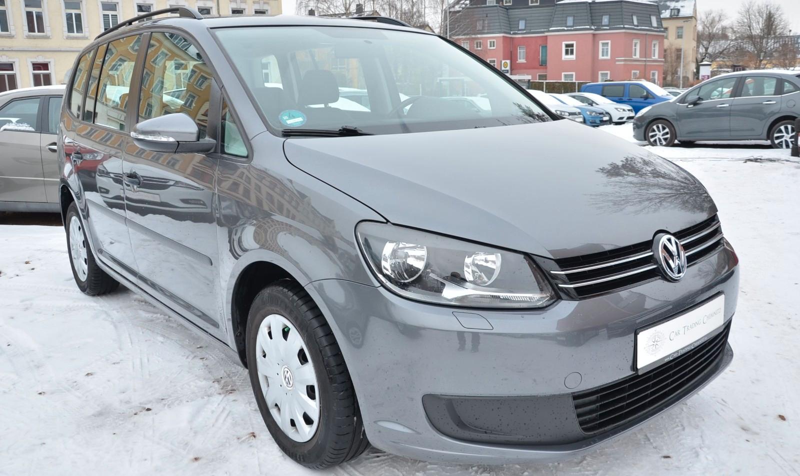 Volkswagen Touran BMT 1.6 TDI Klima Sitzheizung AHK Tüv neu
