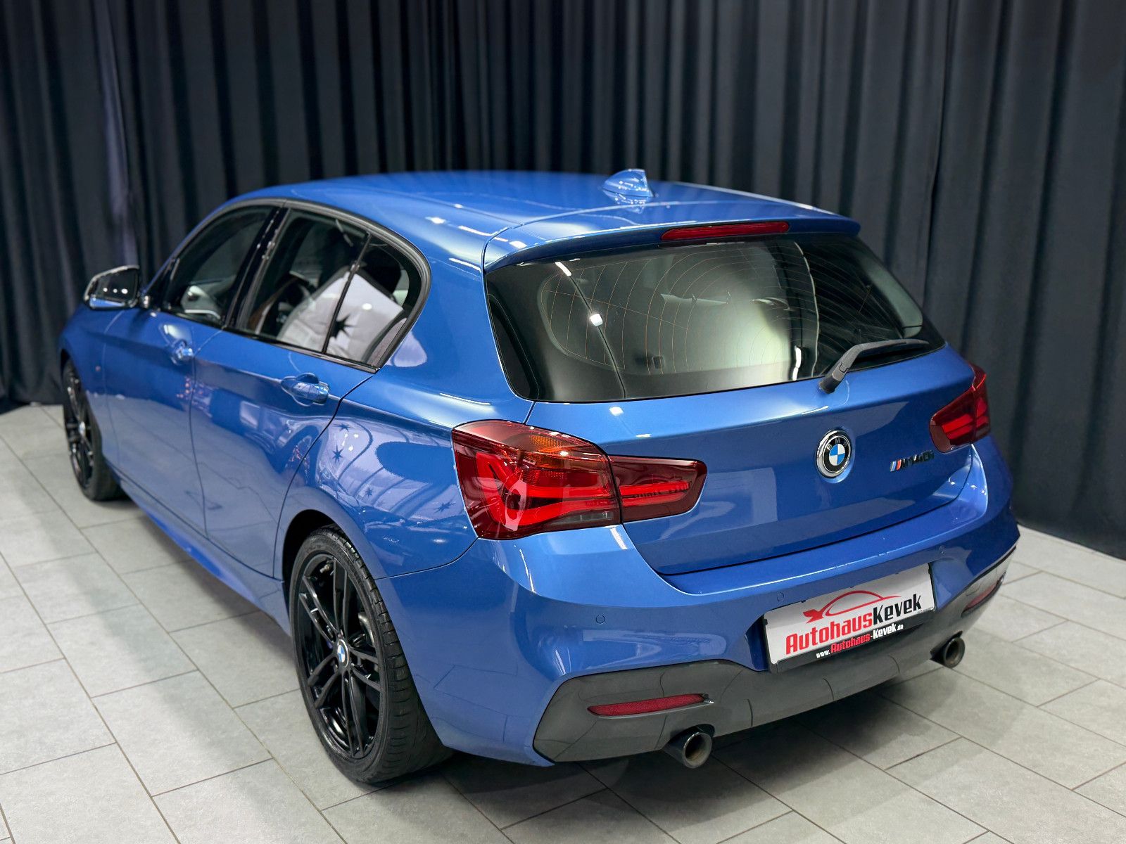 Fahrzeugabbildung BMW M140i Special Edition LCI|LED|LEDER|DEUTSCHES FZ