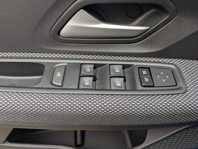 Fahrzeugabbildung Dacia Sandero Stepway Expression ECO-G 100