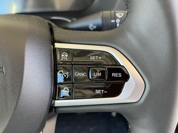 HYMER  ERIBA  HYMERCAR Yellowstone 640 ACC Maxi Solar Premium AHK