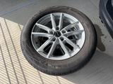 Volkswagen Touran TSI DSG 7Sitzer 8FACH ACC KAMERA CARPLAY - : Kleinbus, Sitzer 8