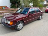 Mercedes-Benz 190 Avantgarde Rosso 1.8 - Mercedes-Benz 190: Avantgarde