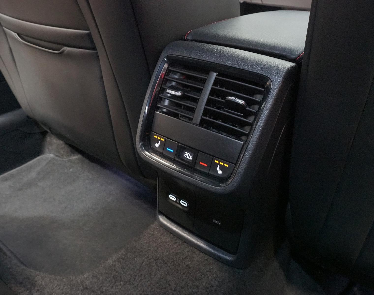 Skoda Octavia Lim. RS 2.0 TDI*ACC*HUD*AHK*MATRIX*, миниатюра 16
