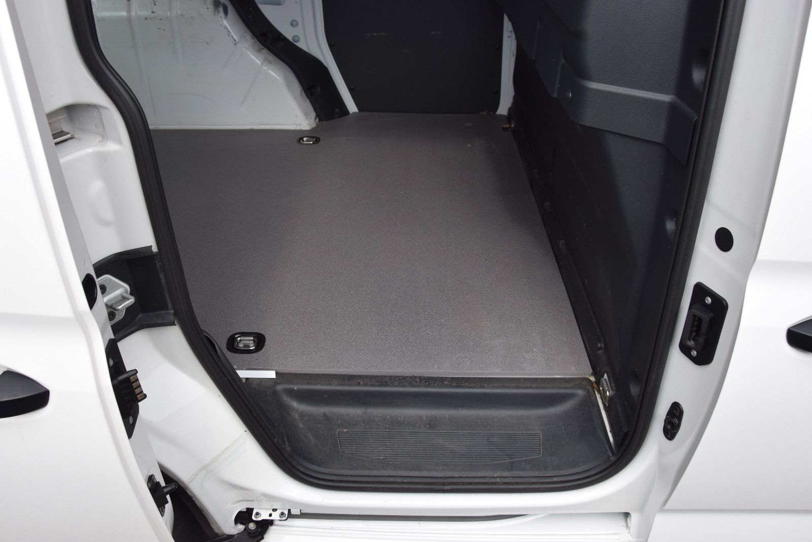 Fahrzeugabbildung Volkswagen Caddy Cargo EcoProfi Klima PDC Navi Sitzheizung