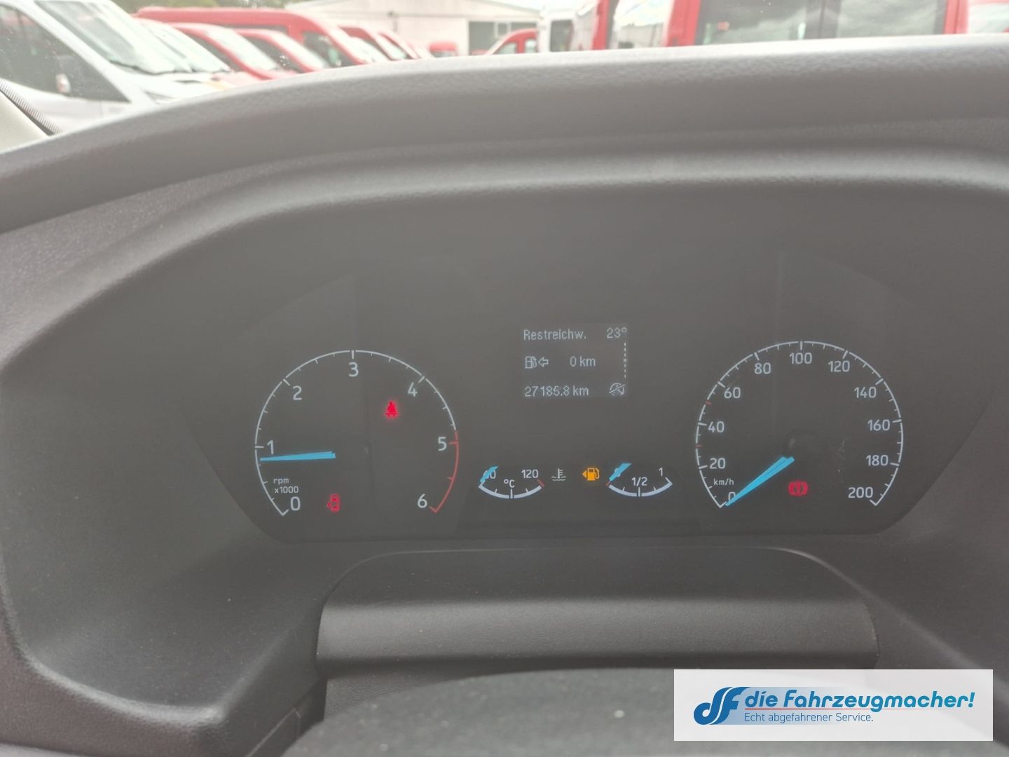Fahrzeugabbildung Ford Transit Pritsche 350 L5 Überhang Einzelkabine Ba