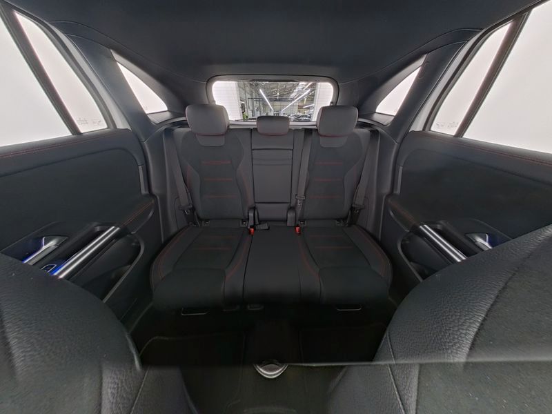 Mercedes-Benz GLA 220 - Bild 9