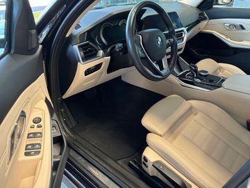 BMW 330 - 5