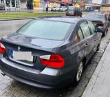 BMW 320i  - BMW 320 aus 2008: Kombi