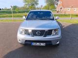 Nissan Navara D40 NP300 2,5 mit AT-Motor - Nissan NP 300 von privat
