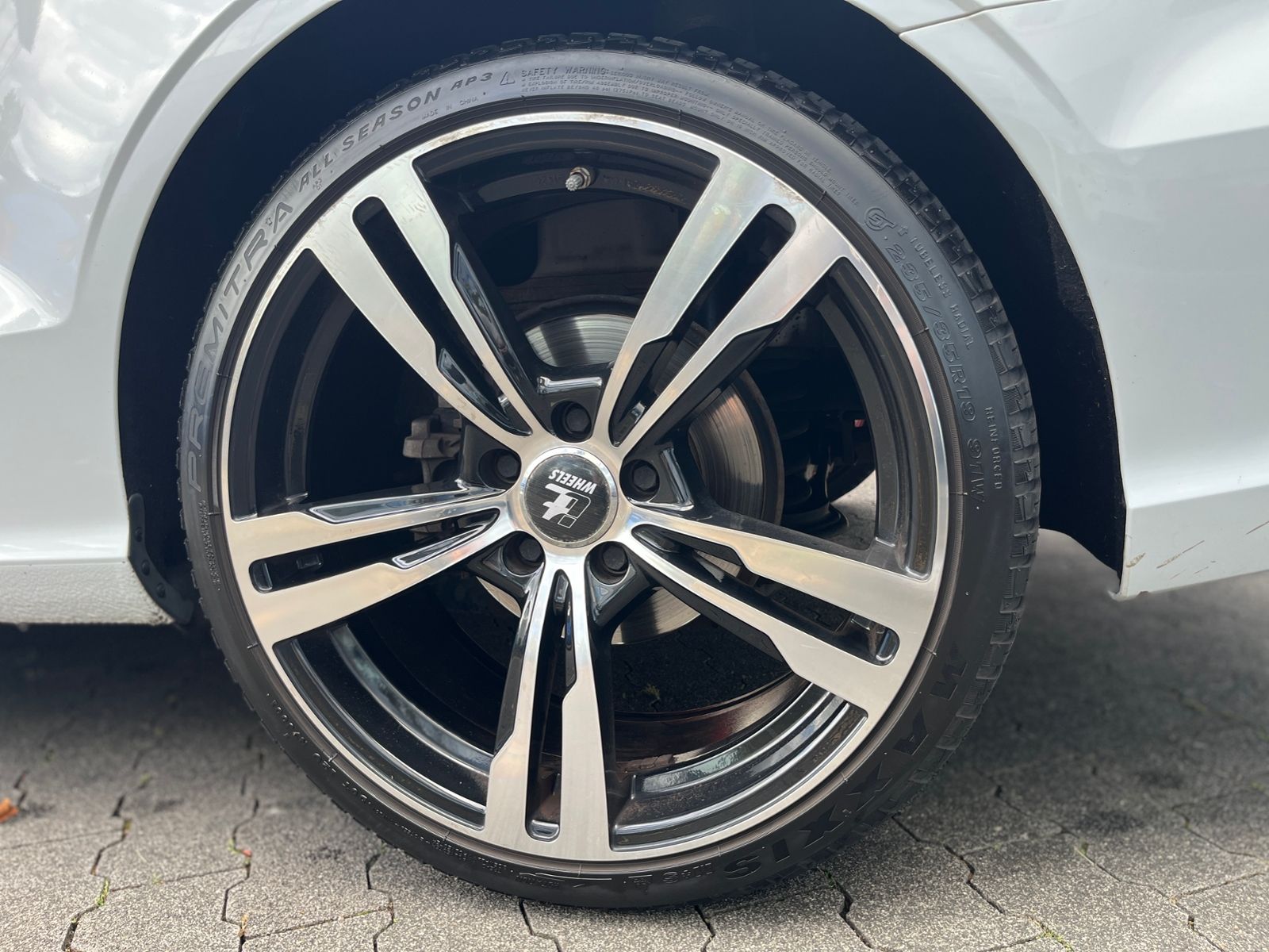 Fahrzeugabbildung Audi A3 Cabriolet Sport 35 TFSI S tronic AHK NAVI LED