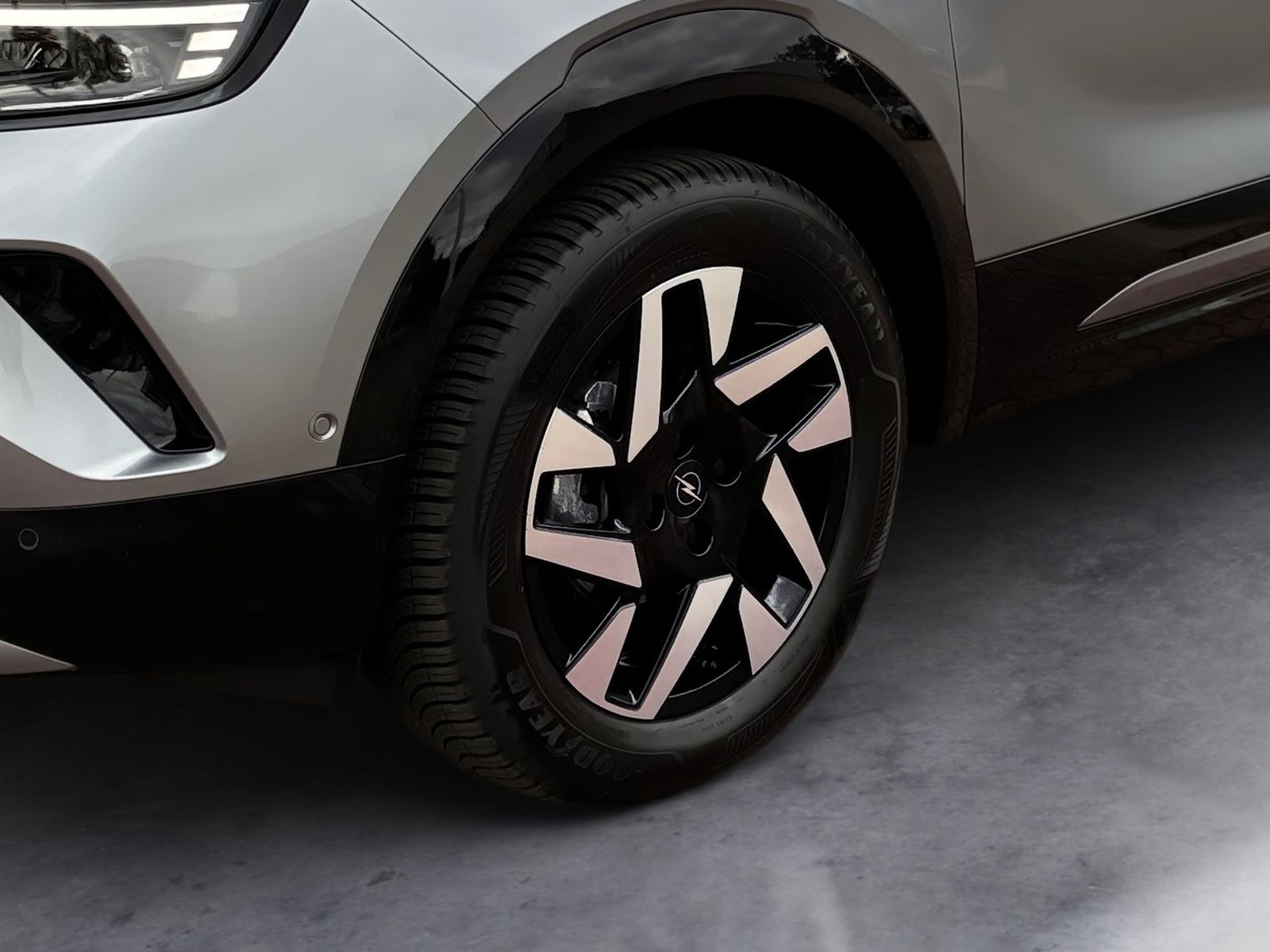 Fahrzeugabbildung Opel Mokka 1.2 Turbo GS Kamera,LED,Navi,PDC,LM