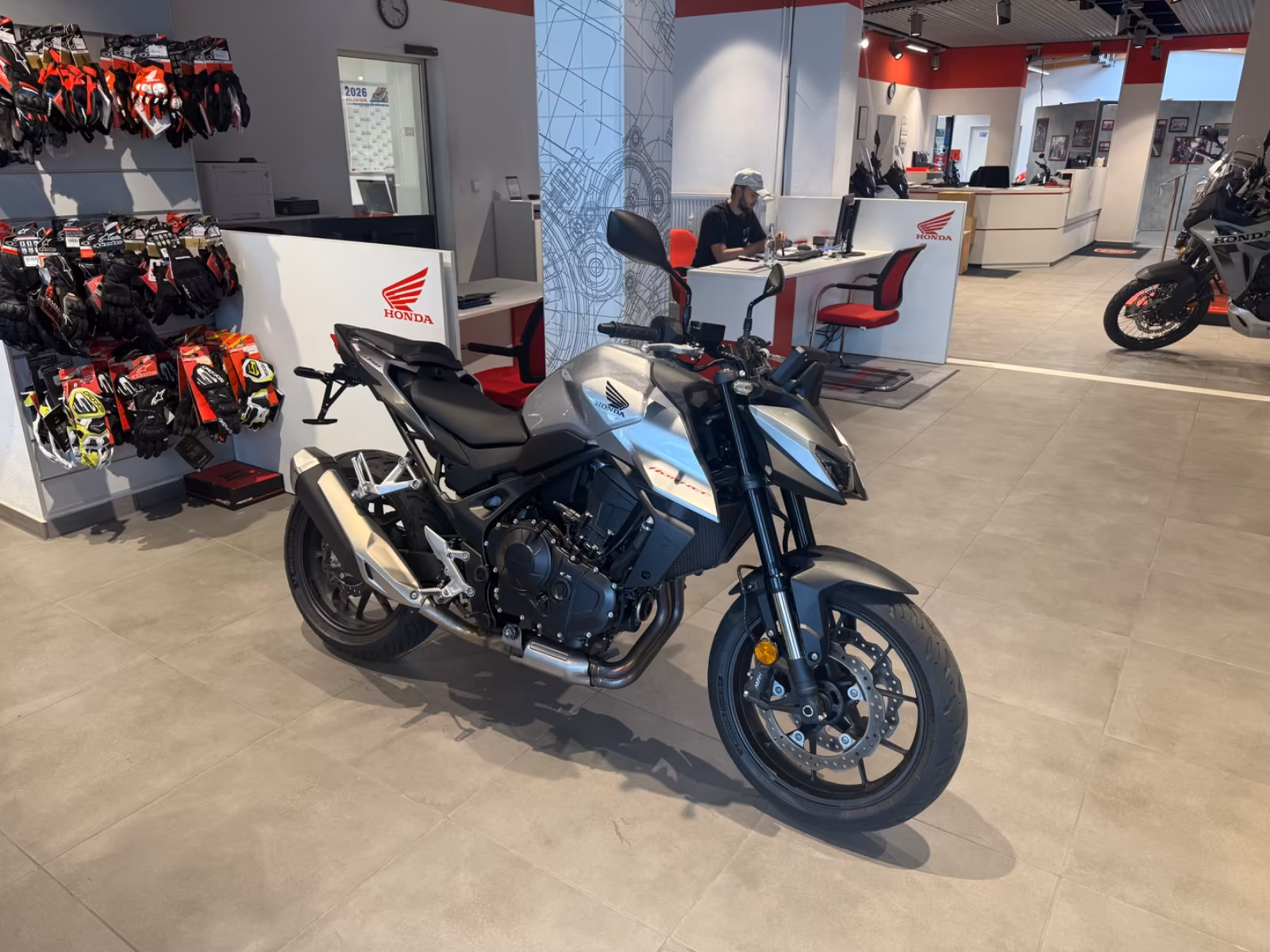 Honda CB750 Hornet mit Quickshifter *Service neu*
