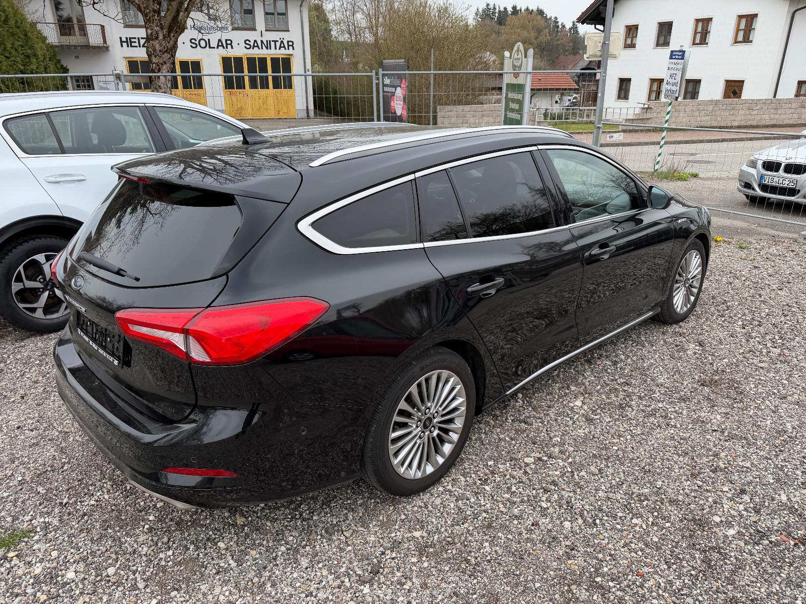 Ford Focus Turnier Vignale
