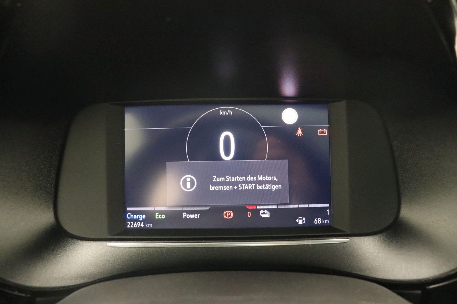 Fahrzeugabbildung Opel Corsa-e F First Edition IntelliLux Panorama PDC