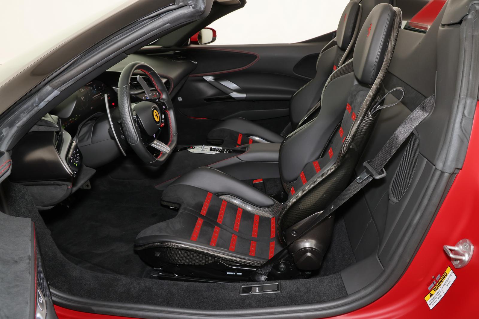 Ferrari SF 90 Spider
