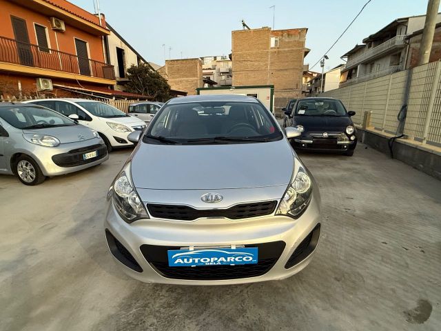 Kia Rio 1.4 CRDi X Neo patentati