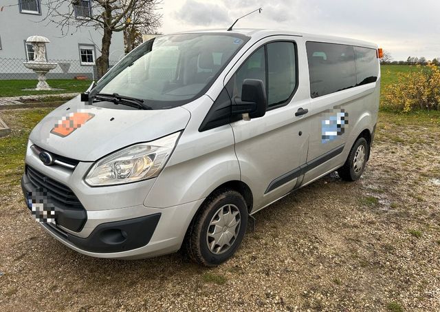 Ford Transit Custom 9-Sitzer